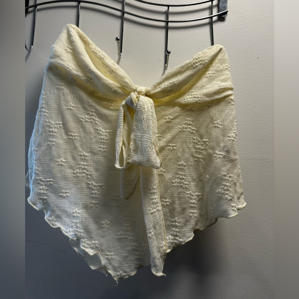Cider Strapless Cream Textured Tie Front Top – Size XS